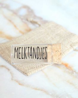 buisje-melktandjes-zwart